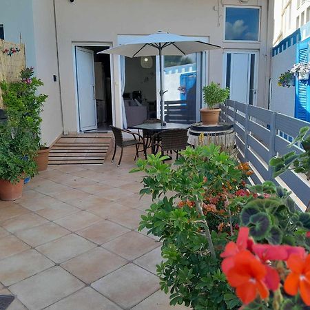Ferienwohnung The Getaway Agia Marina Exterior foto