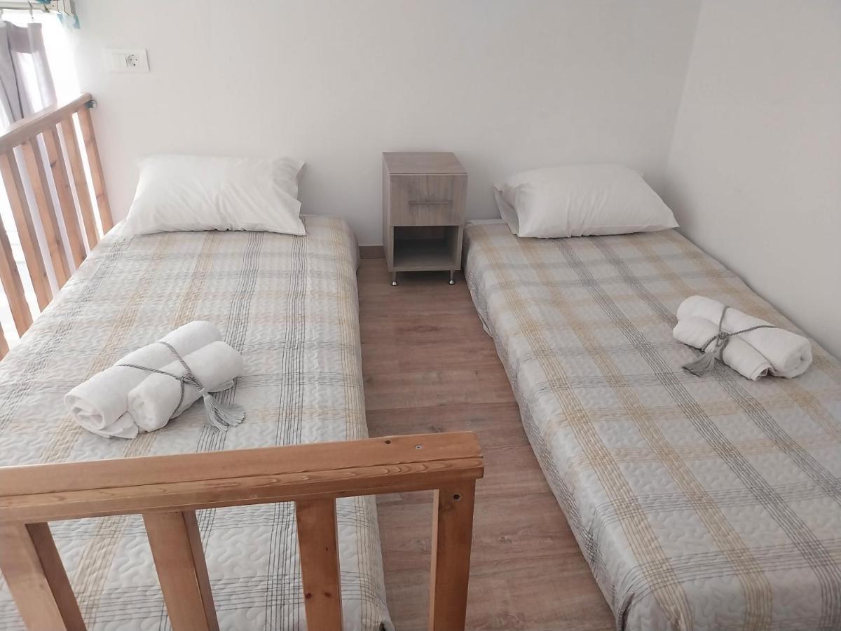 Ferienwohnung The Getaway Agia Marina Exterior foto