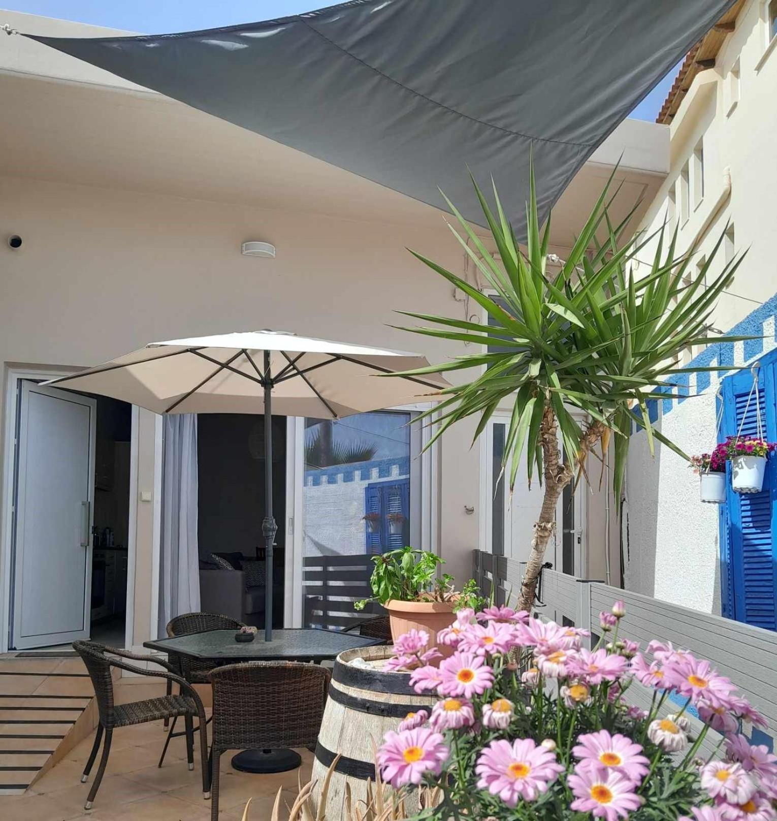 Ferienwohnung The Getaway Agia Marina Exterior foto